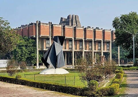 IIT Kanpur campus