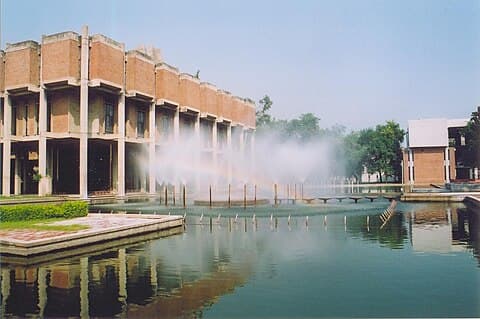 IIT Kanpur photo 3